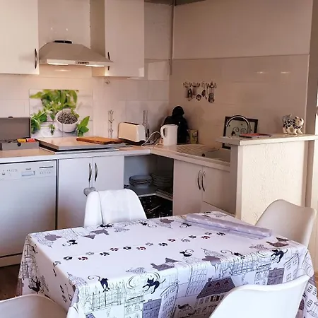 公寓 La Maison Des Chats Valros